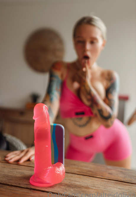 busty teen onlyfans nude gallery