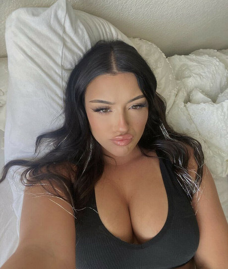 Brynnemarie xxx pornstar photo