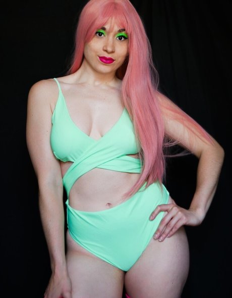 SunfyreTv free model photo