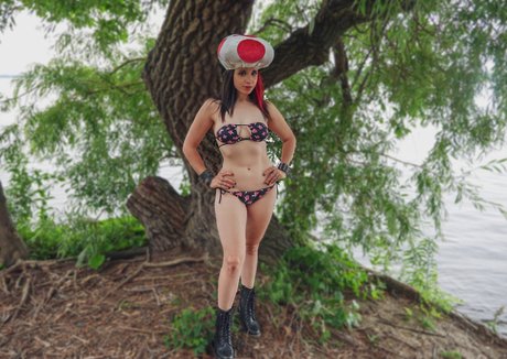 SunfyreTv naked pornstar pics