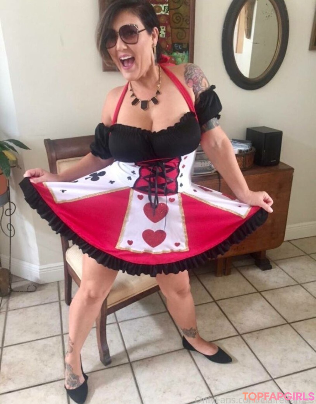 pussy spreading onlyfans pretty archive