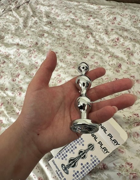 the cherry on the cake star sexy galleries