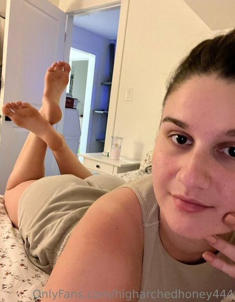 higharchedhoney444 xxx model pictures