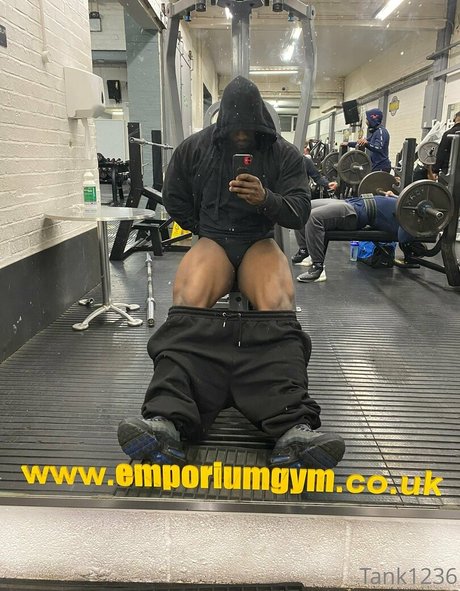 girlfriend onlyfans top pics