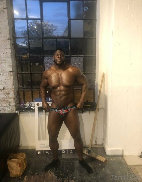 pleasure12368 perfect actress photo