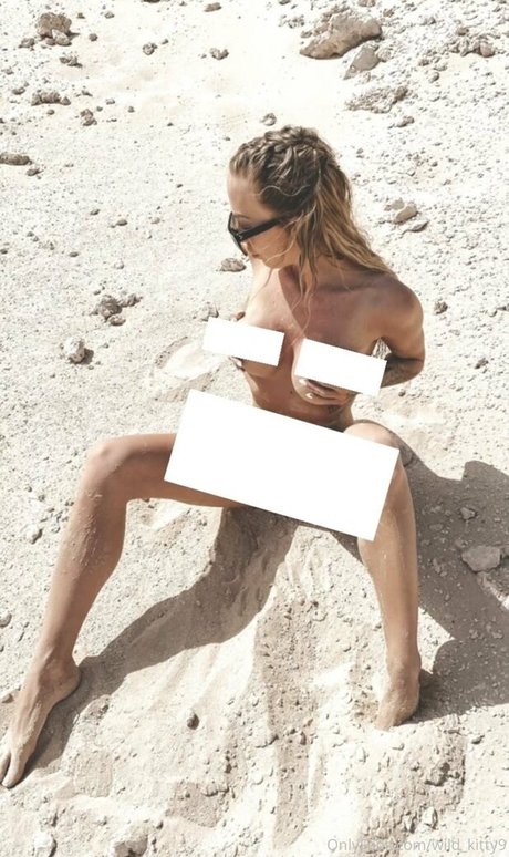 italian milf onlyfans art nude img