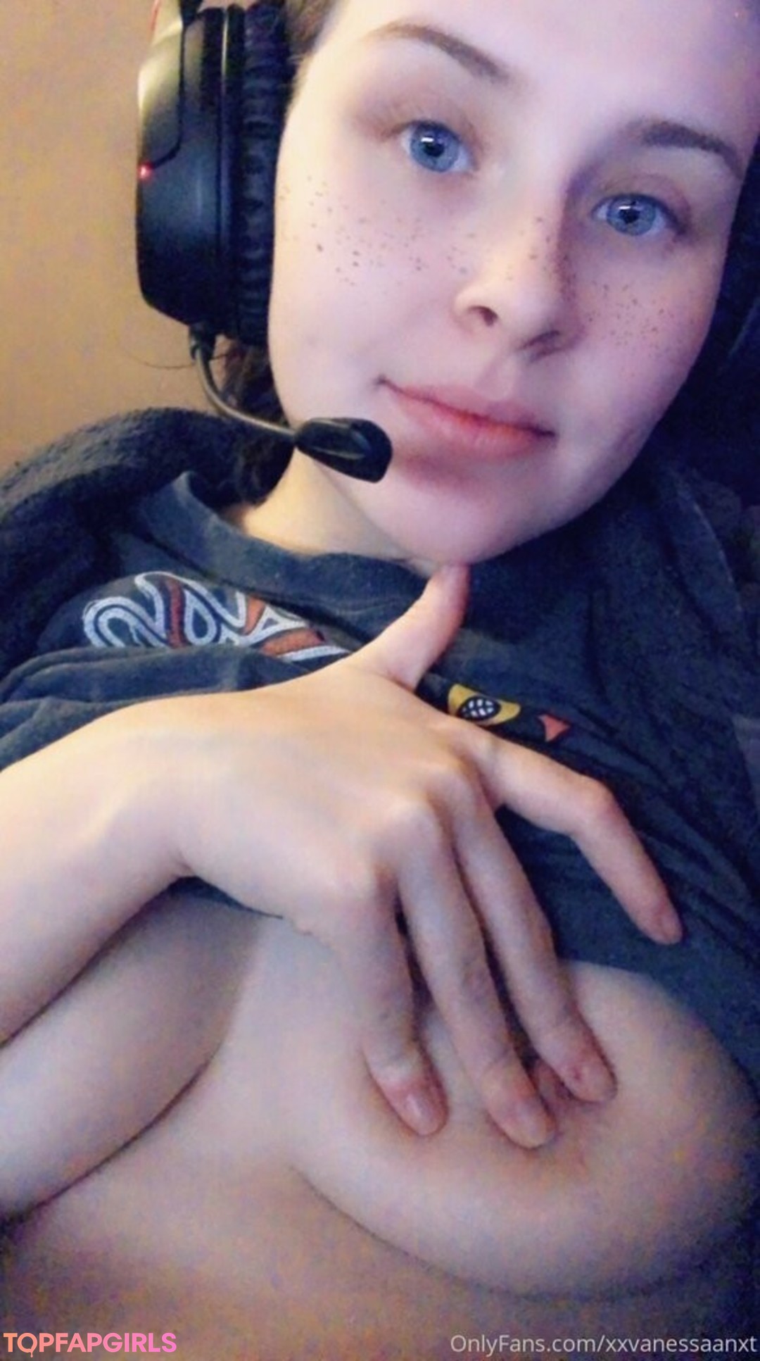 nessajade erotic actress photos