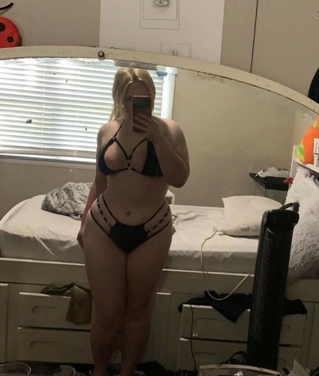 yourstrulysav best pornstar picture