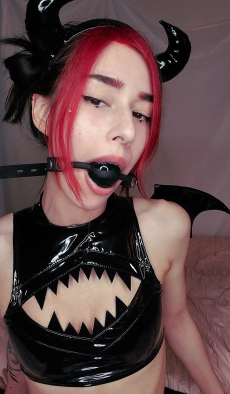 stepdaughter onlyfans sex photos