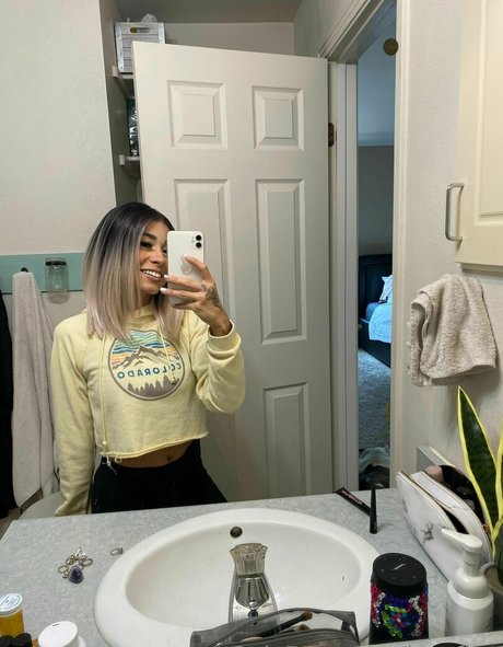 josafina art star image