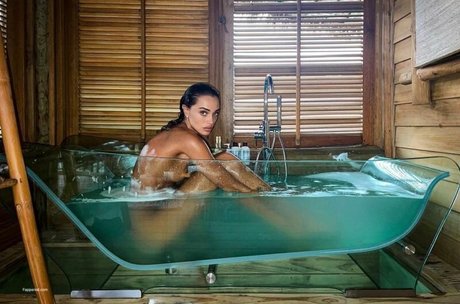 Eden Fines pornographic actress pics