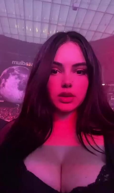 Elsababy hot pornstar photos