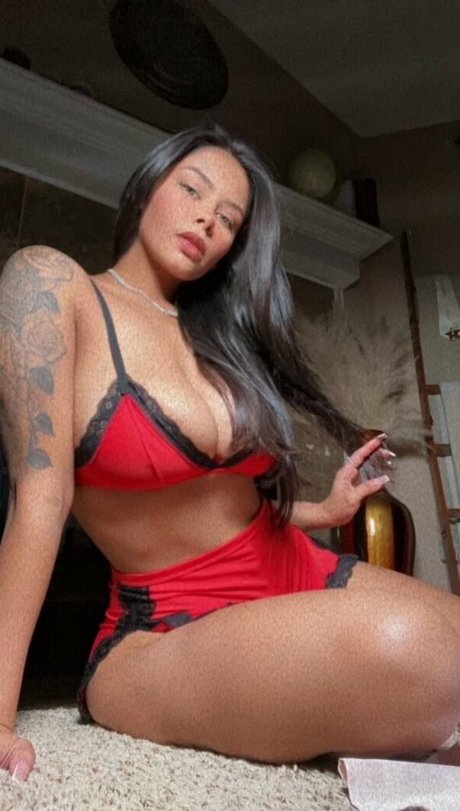 curvy nude onlyfans nude archive