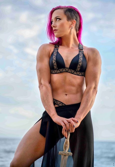 Claire Max star xxx image