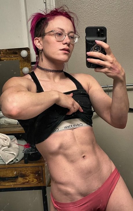 Claire Max naked star galleries