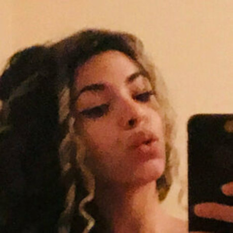 lolaqueencobra exclusive actress image