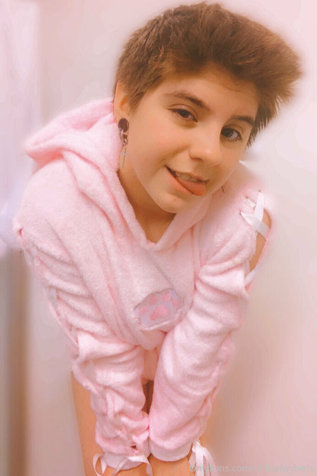 officialwybielo xxx actress images