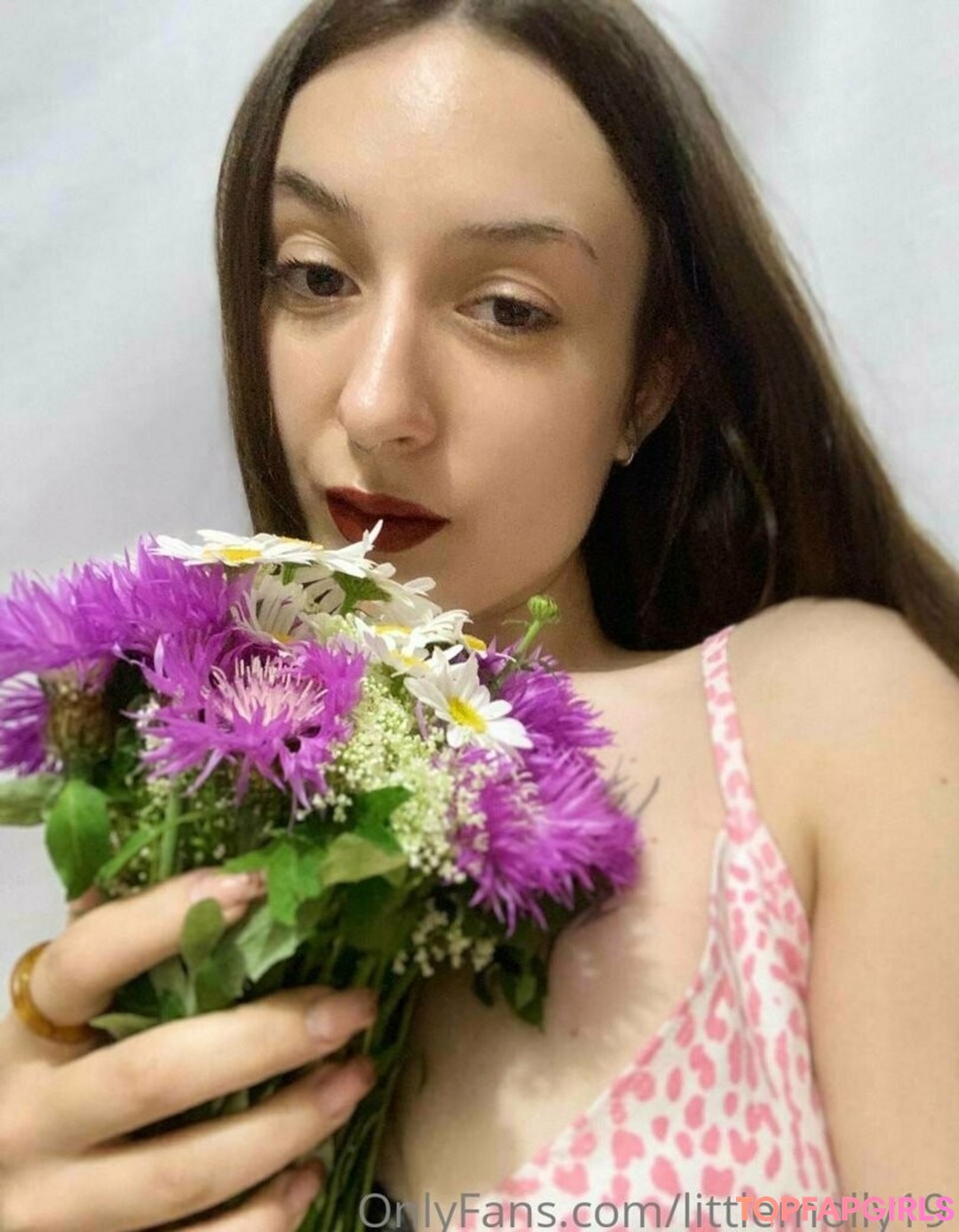 pppoisonnnivy free star pic