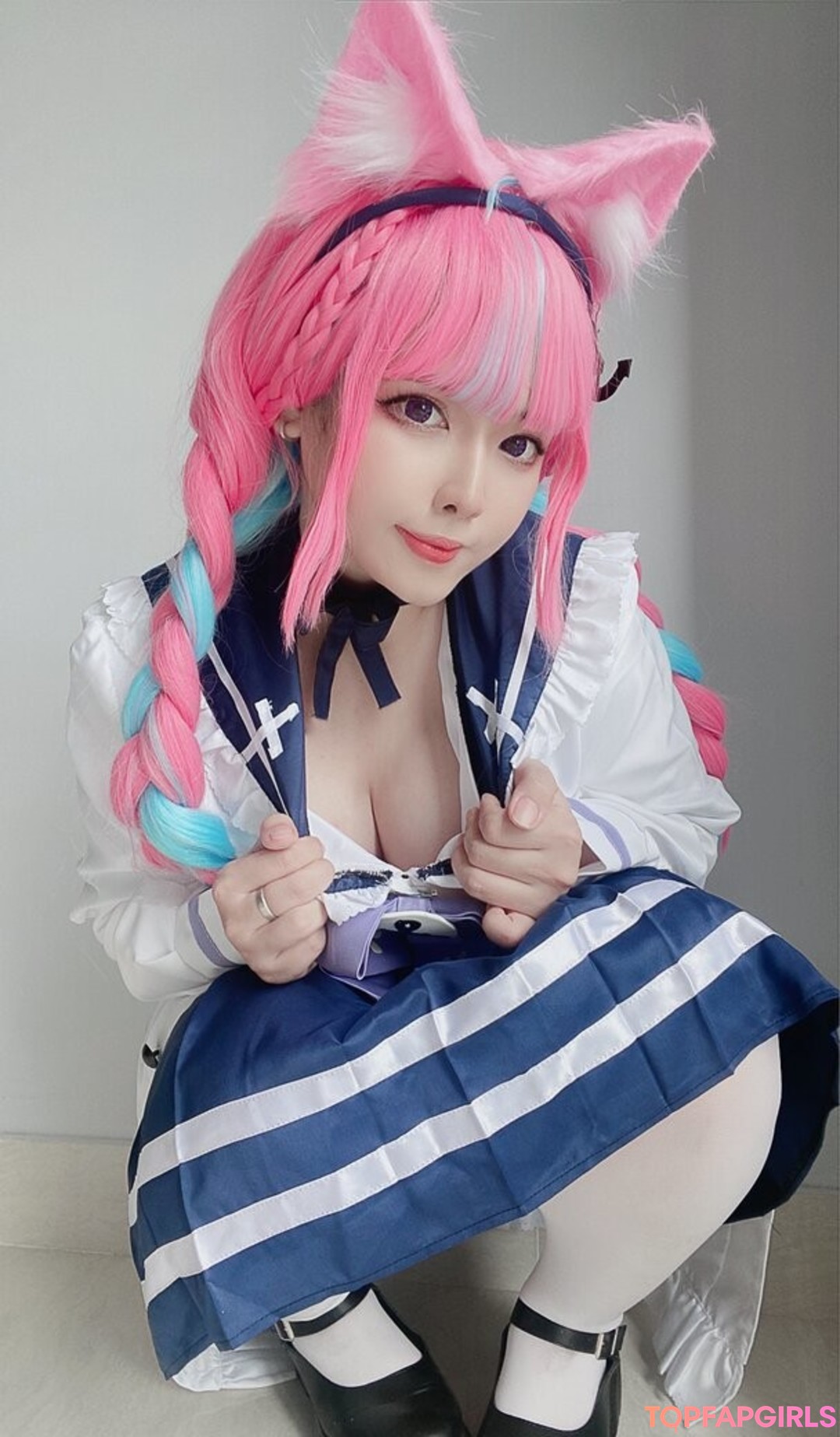 busty brunette onlyfans free xxx photo