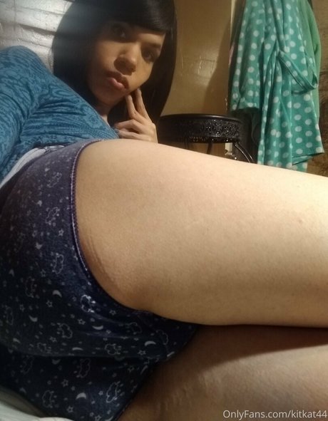 kitkat44 nude pornstar photo