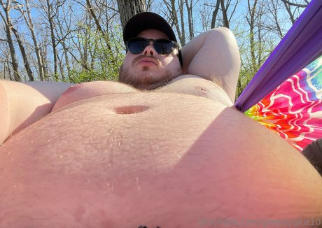 greedyglut10 model xxx image