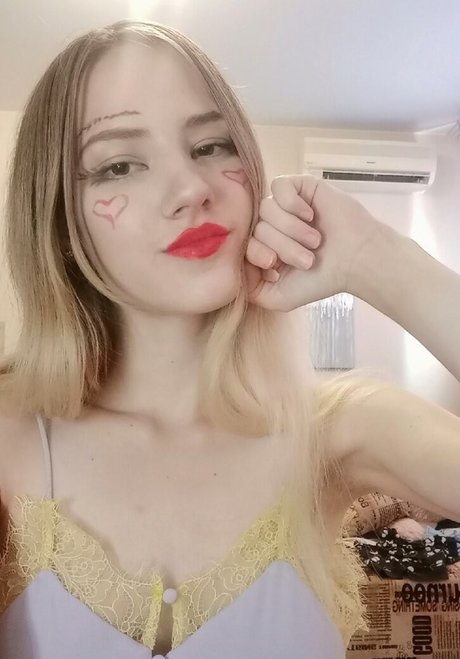 Boosty Amiffa nudes star images