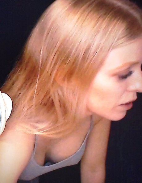 black hair milf onlyfans porno photo