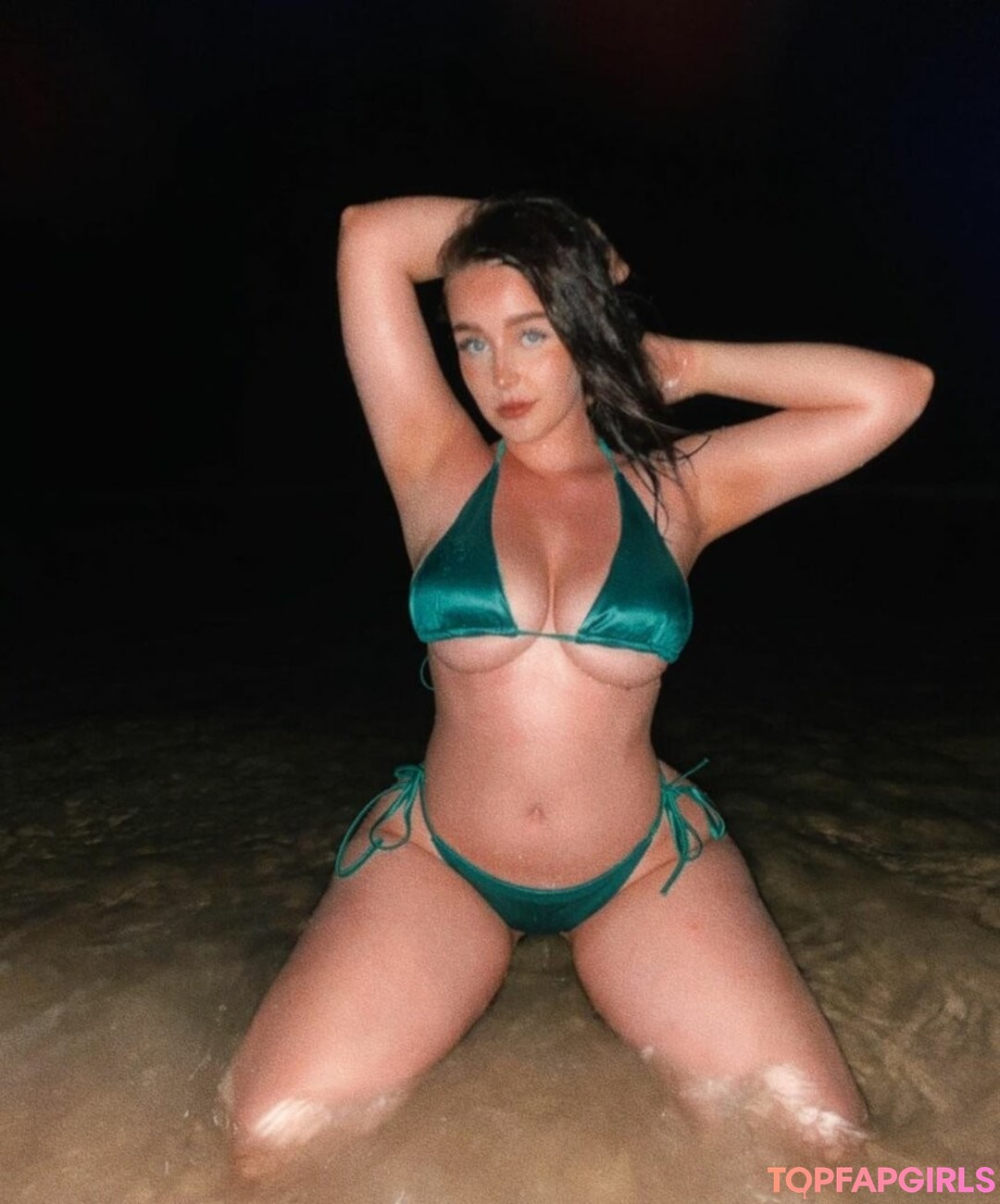 clara00ellis naked star galleries