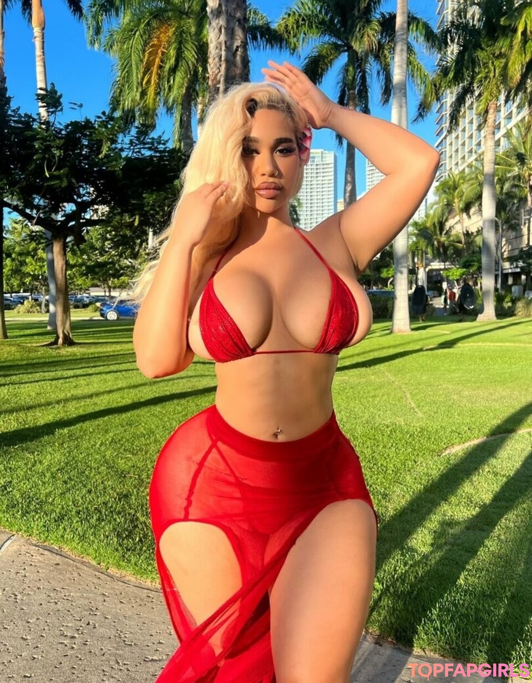 Carmela Habibi star nice image