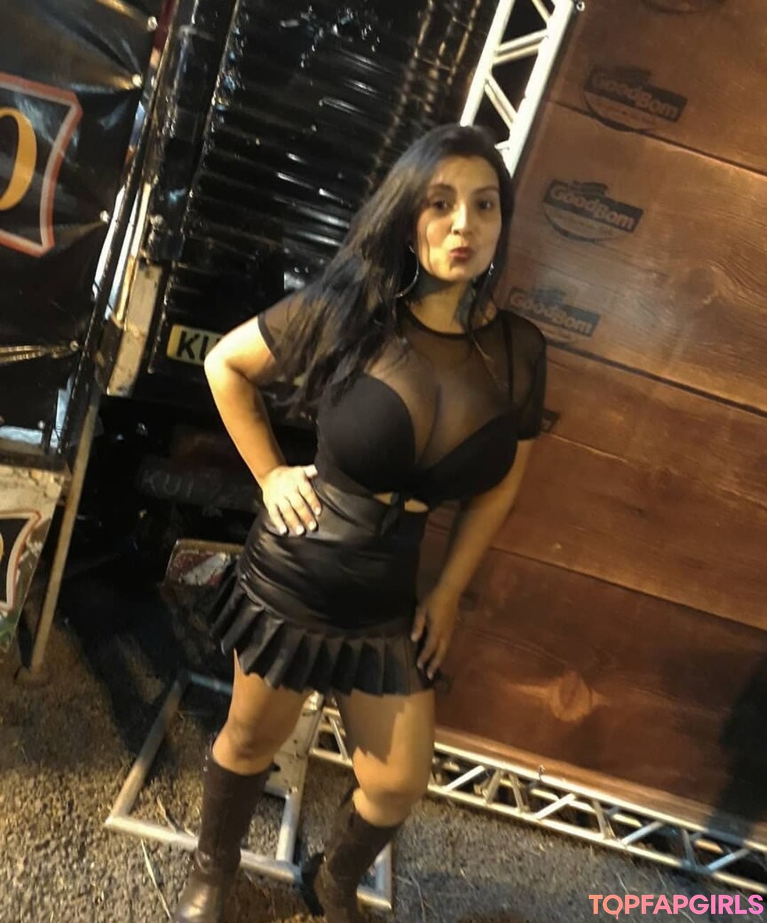 small pussy onlyfans hot images