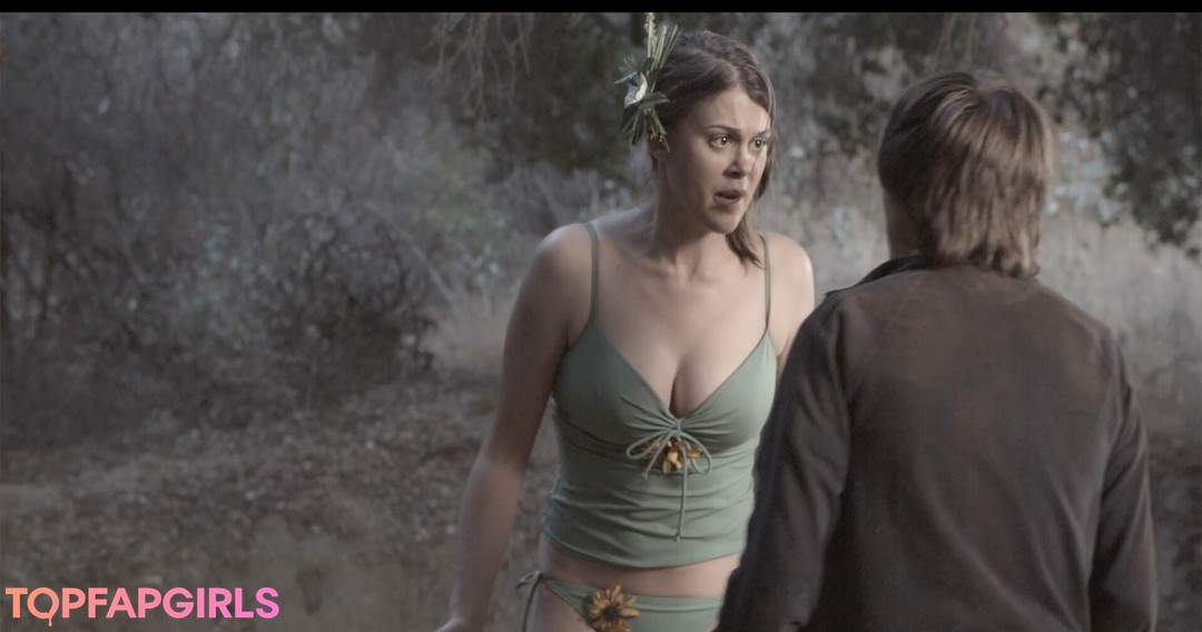 Lindsey Shaw hd pornstar pictures