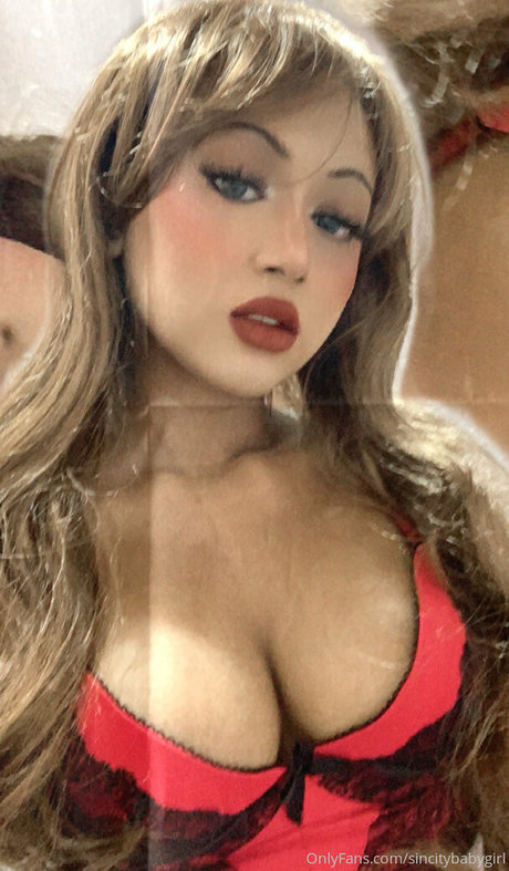 spatialprincess model nude photos