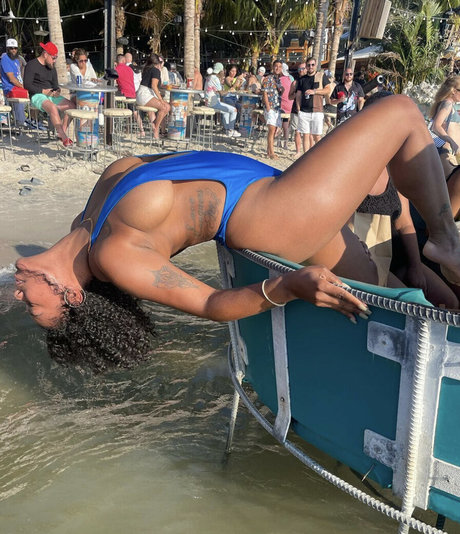 Danielle Sylvester nice pornstar img