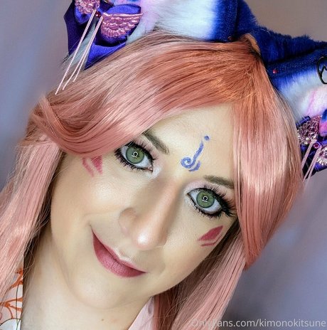 kimonokitsune star naked picture