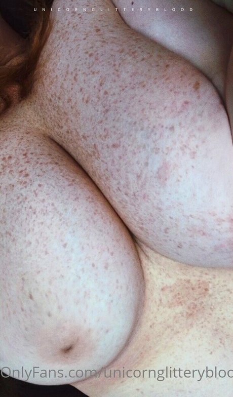 Unicornglitteryblood pornstar erotic picture