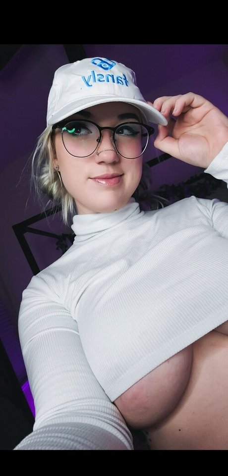 IceRocker model porn img