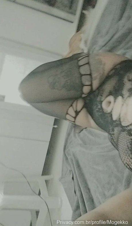 filipina onlyfans art naked photos