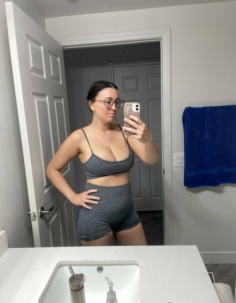 teen topless onlyfans nice photos