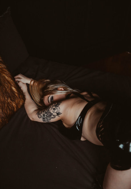 retro onlyfans xxx images