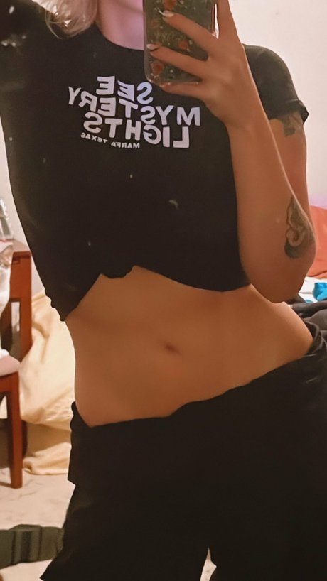 Serena Stone hd pornstar pic