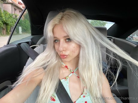 Chiaretta model erotic pics