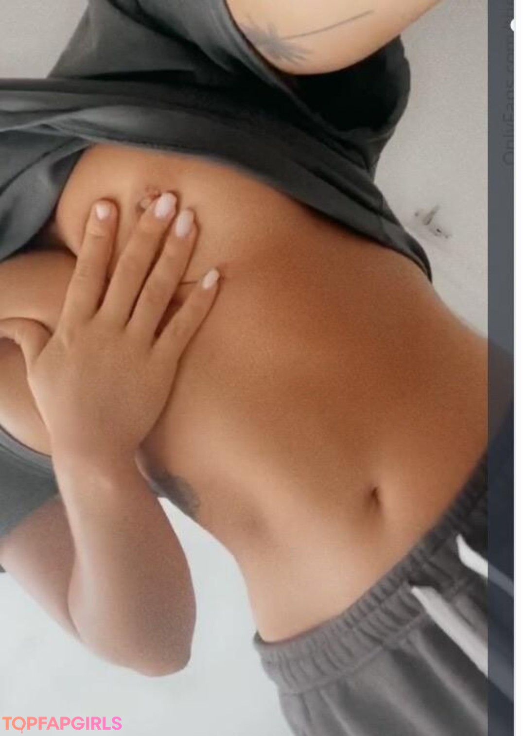 Loowky star naked archive