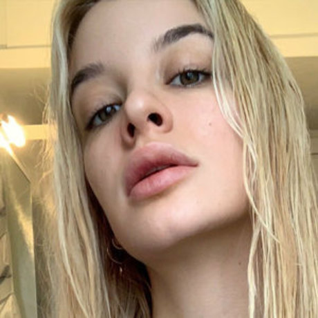 Elena Berlato xxx actress photos