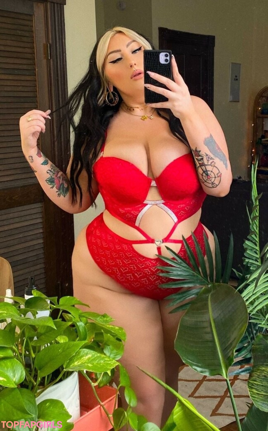 cakexface naked star image