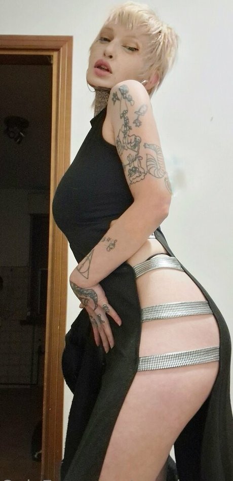 curvy lesbian onlyfans nice pic