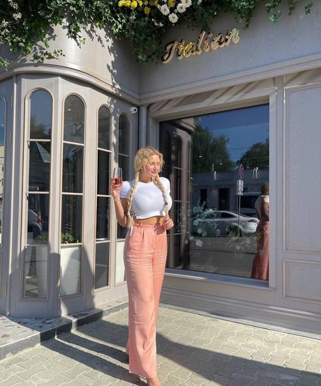 amateur orgy onlyfans sexy naked archive