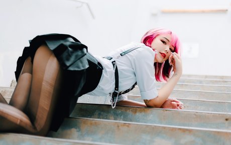 Akaei Ray nude actress images