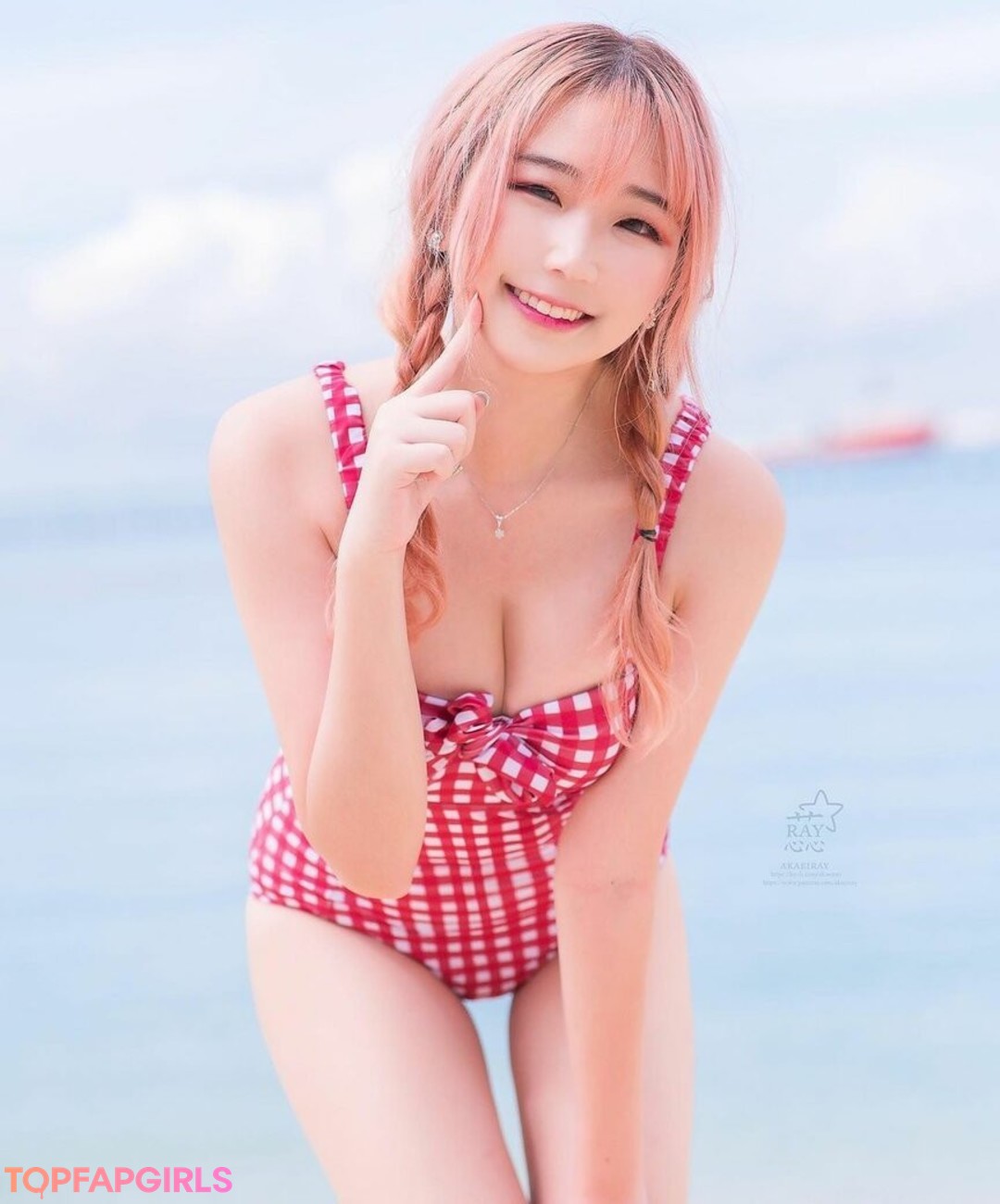 Akaei Ray sexy actress images