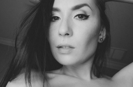 GoddessZoey sex pornstar archive