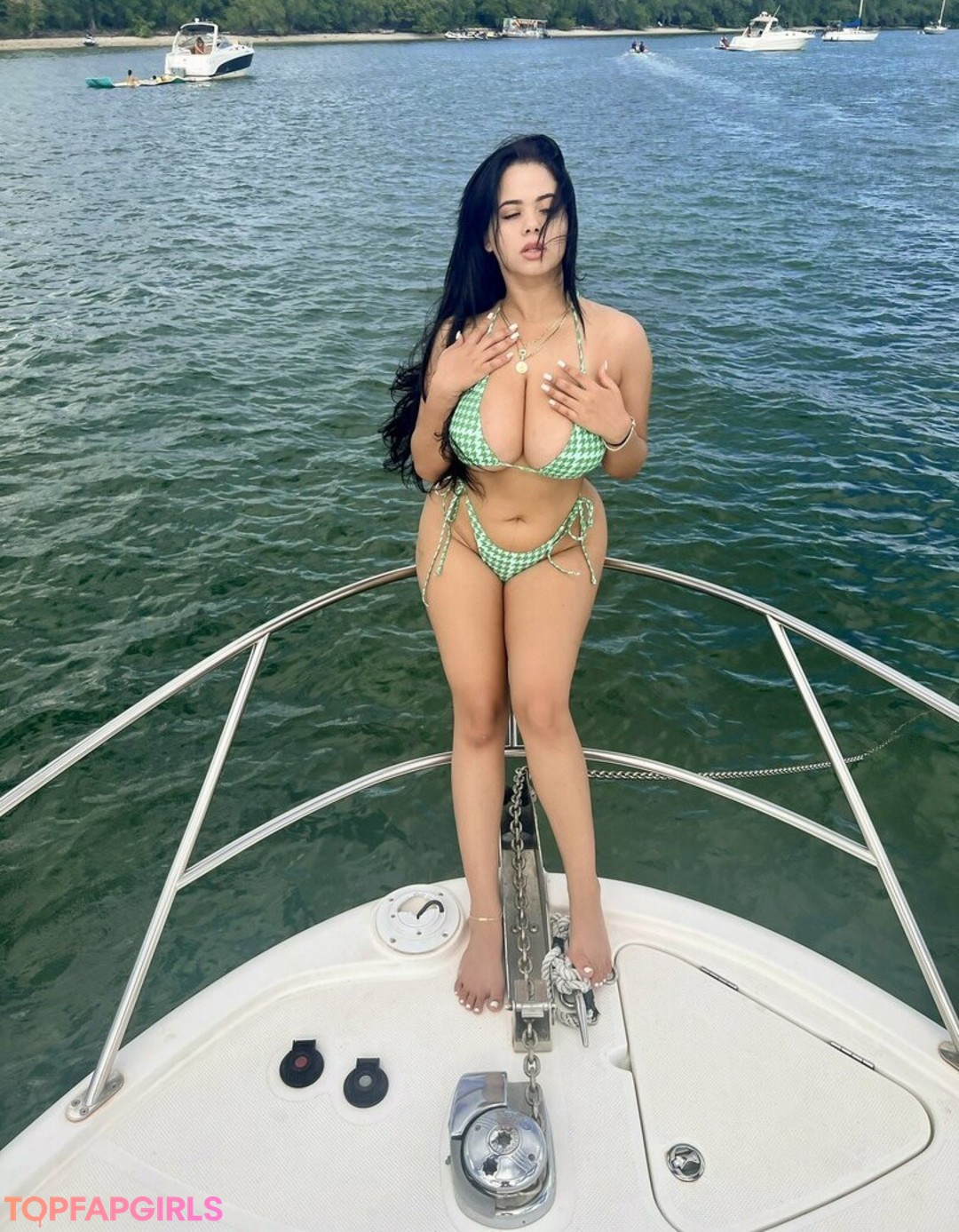 white shemale onlyfans xxx pictures